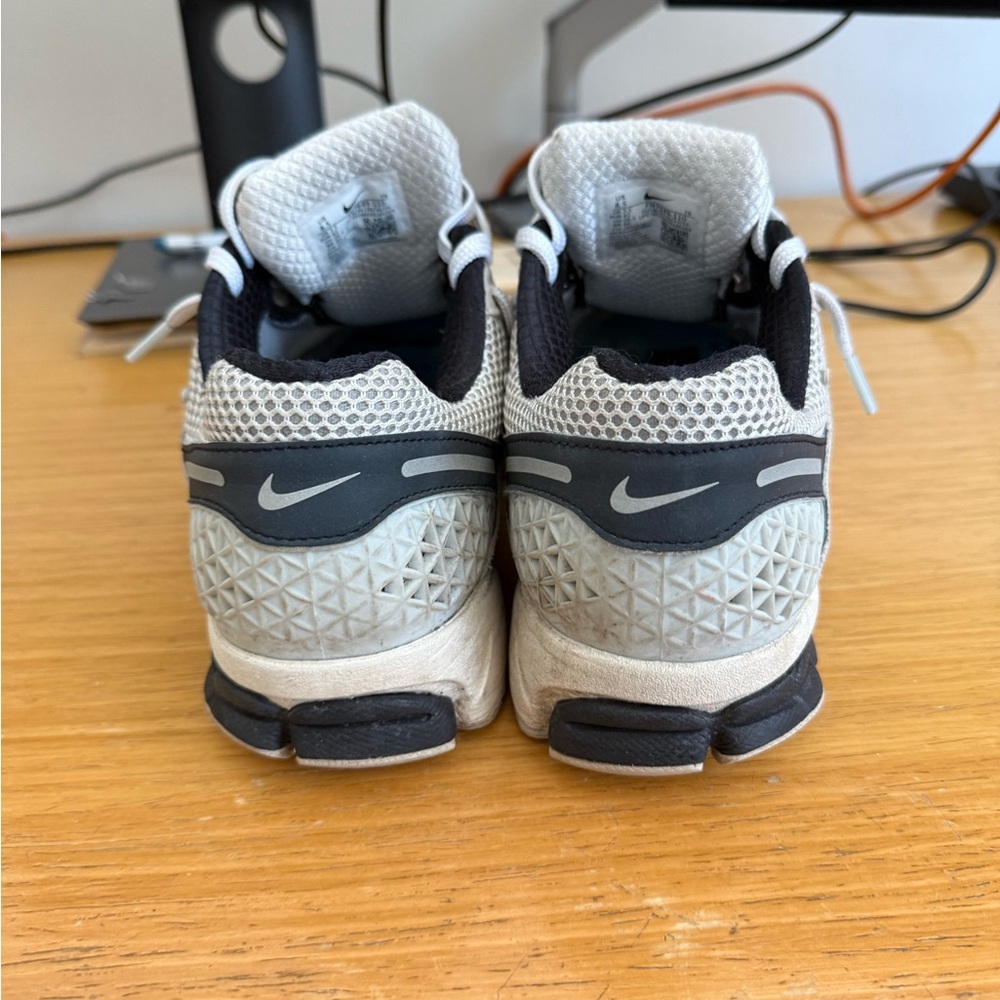 Nike White Gray Black Mesh Athletic Sneakers - Picture 4 of 5